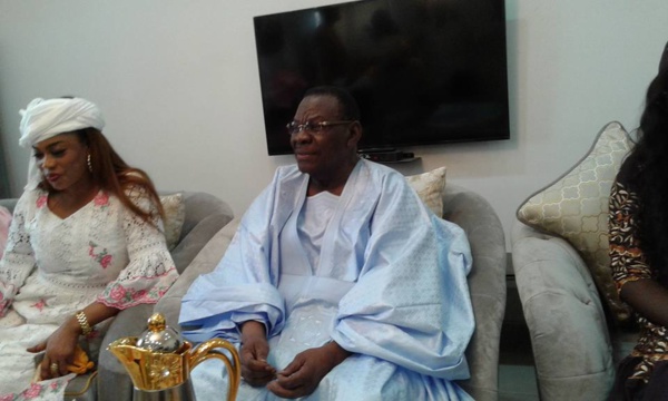 Cheikh Béthio : « Je veux construire un palais sur le site de ma rencontre avec Serigne Saliou» Cheikh Béthio : « Je veux construire un palais sur le site de ma rencontre avec Serigne Saliou»