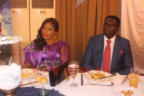 Cheikh Kanté rend-il service au Pr Macky Sall? Cheikh Kanté rend-il service au Pr Macky Sall?