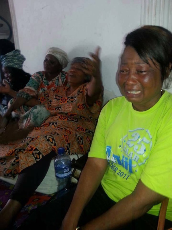 La femme de Papa Wemba inconsolable ! La femme de Papa Wemba inconsolable !