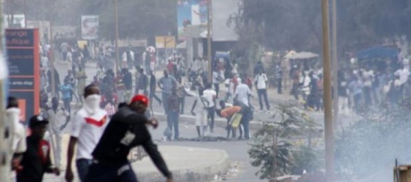 Dernière minute: Ouakam en feu ! Dernière minute: Ouakam en feu !