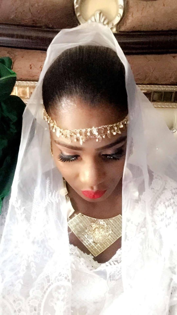 La célèbre Mame Diarra Thiam se marie enfin! (EXCLUSIF DAKARPOSTE) La célèbre Mame Diarra Thiam se marie enfin! (EXCLUSIF DAKARPOSTE)