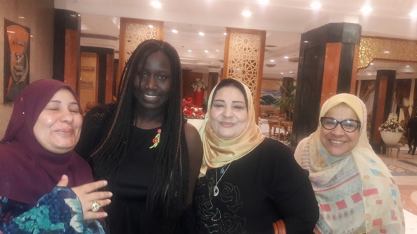 Incroyable, mais vrai! Les Egyptiens n'en reviennent pas de la... noirceur du journaliste Marie Louise Ndiaye de l'OBS Incroyable, mais vrai! Les Egyptiens n'en reviennent pas de la... noirceur du journaliste Marie Louise Ndiaye de l'OBS