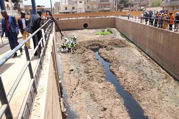 IMAGES DU LANCEMENT OFFICIEL DEZ OPÉRATIONS PRE-HIVERNALES (OPH) PAR L'ONAS IMAGES DU LANCEMENT OFFICIEL DEZ OPÉRATIONS PRE-HIVERNALES (OPH) PAR L'ONAS