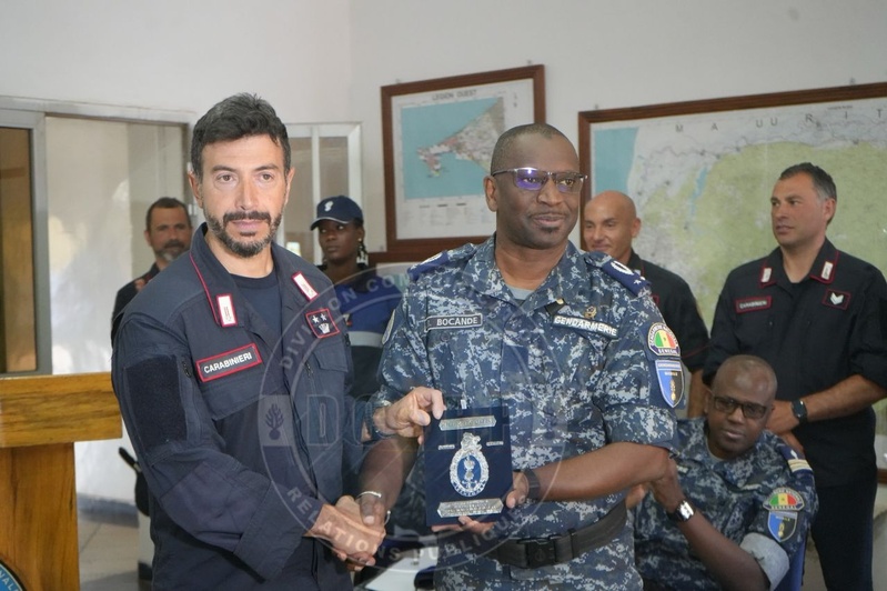 MAINTIEN DE L’ORDRE : LA GENDARMERIE RENFORCE LES CAPACITÉS DE SES UNITÉS DE CAVALERIE MAINTIEN DE L’ORDRE : LA GENDARMERIE RENFORCE LES CAPACITÉS DE SES UNITÉS DE CAVALERIE