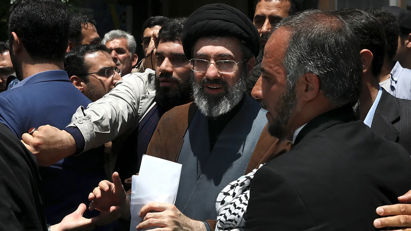 Iran : Mojtaba Khamenei succède à son défunt père, Ali Khamenei, au poste de guide suprême