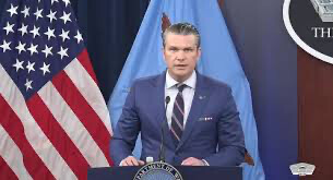 Guerre au Moyen-Orient: mardi sera «le jour le plus intense de frappes» contre l’Iran, prévient Washington