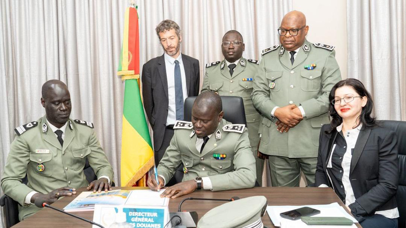 DOUANES SÉNÉGALAISES : CAP SUR LA PERFORMANCE DANS LES BUREAUX DE DÉDOUANEMENT DU PORT DE DAKAR