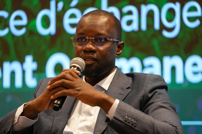 "Guerre froide" politique entre les deux têtes de l'exécutif- La surprenante réaction d'Ousmane Sonko: "Le rouleau est en marche !" "Guerre froide" politique entre les deux têtes de l'exécutif- La surprenante réaction d'Ousmane Sonko: "Le rouleau est en marche !"