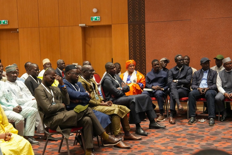 "Guerre froide" politique entre les deux têtes de l'exécutif- La surprenante réaction d'Ousmane Sonko: "Le rouleau est en marche !"