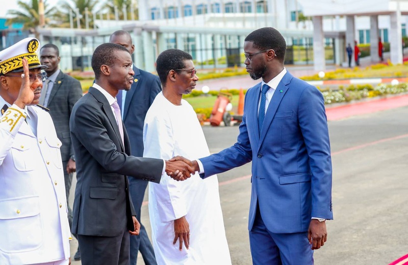 VISITE OFFICIELLE : LE PRÉSIDENT BASSIROU DIOMAYE FAYE À MADRID POUR RENFORCER LA COOPÉRATION SÉNÉGALO-ESPAGNOLE VISITE OFFICIELLE : LE PRÉSIDENT BASSIROU DIOMAYE FAYE À MADRID POUR RENFORCER LA COOPÉRATION SÉNÉGALO-ESPAGNOLE