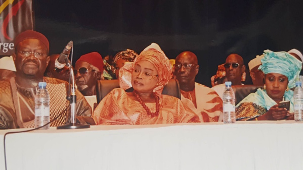 Cheikh Mbacké Sakho: "Devant moi, le Président Macky Sall a pris un exemplaire du saint Coran pour jurer..." Cheikh Mbacké Sakho: "Devant moi, le Président Macky Sall a pris un exemplaire du saint Coran pour jurer..."