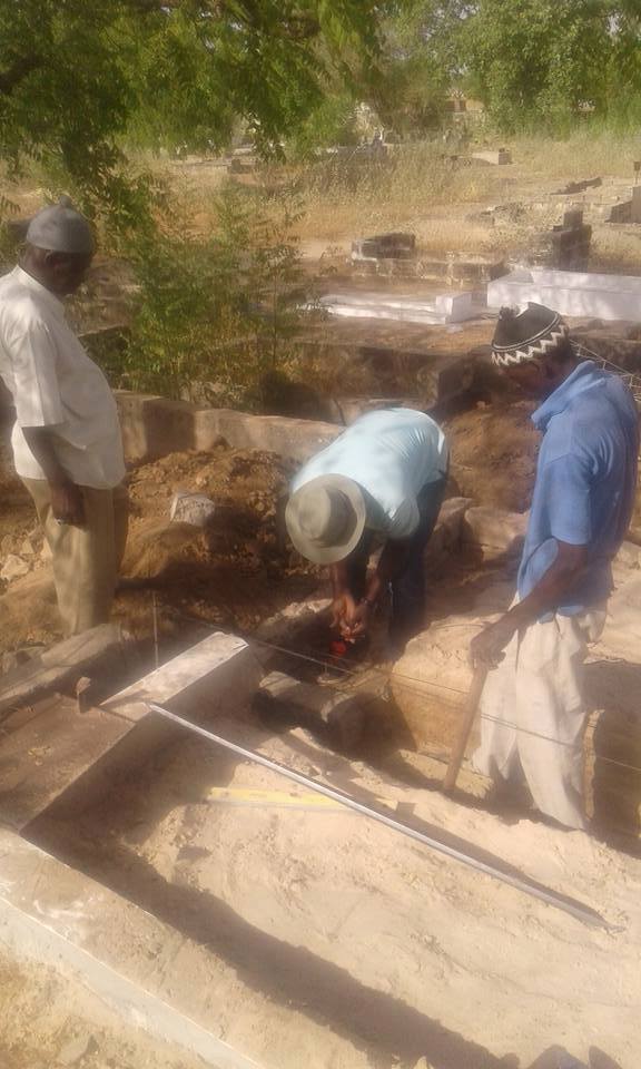 Le PDS divisé sur sa participation au dialogue national...Au moment où Omar Sarr représentait son parti au Palais Présidentiel, le porte parole du PDS a préféré quitter Dakar pour ... Ce qu'on sait sur la position de Farba Senghor et Fabouly Gaye... Le PDS divisé sur sa participation au dialogue national...Au moment où Omar Sarr représentait son parti au Palais Présidentiel, le porte parole du PDS a préféré quitter Dakar pour ... Ce qu'on sait sur la position de Farba Senghor et Fabouly Gaye...