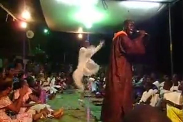 Arrêt sur image! Un "thiant" pas comme les autres.... Arrêt sur image! Un "thiant" pas comme les autres....