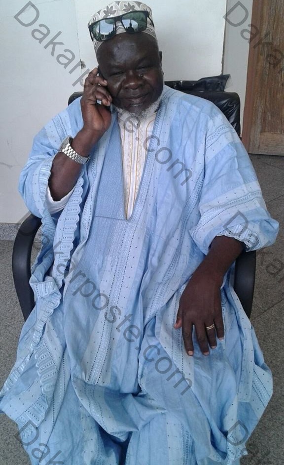 PROCES HABRE...Les images du pied de grue des journalistes et du public en attendant le verdict PROCES HABRE...Les images du pied de grue des journalistes et du public en attendant le verdict