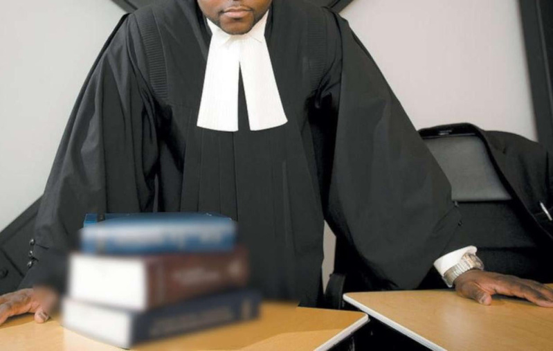 Élève-magistrat accusé de viol : l'extrait de naissance qui change tout Élève-magistrat accusé de viol : l'extrait de naissance qui change tout