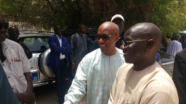 LES IMAGES EXCLUSIVES DE LA LEVEE DU CORPS DE LA MAMAN DE Me Madické Niang LES IMAGES EXCLUSIVES DE LA LEVEE DU CORPS DE LA MAMAN DE Me Madické Niang