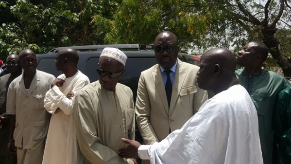 LES IMAGES EXCLUSIVES DE LA LEVEE DU CORPS DE LA MAMAN DE Me Madické Niang LES IMAGES EXCLUSIVES DE LA LEVEE DU CORPS DE LA MAMAN DE Me Madické Niang