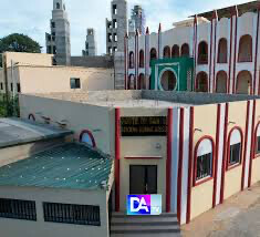 Internat sous le choc : un scandale sexuel éclate à la Mosquée Omarienne, cinq personnes mises en cause… un enfant de 9 ans au cœur d’un cauchemar