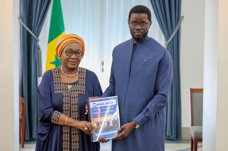 Le Grand Serigne Pape Ibrahima Diagne, le Pr Babacar Guèye, l'avocat Me Boucounta Diallo, Bécaye Mbaye...reçus par Diomaye Le Grand Serigne Pape Ibrahima Diagne, le Pr Babacar Guèye, l'avocat Me Boucounta Diallo, Bécaye Mbaye...reçus par Diomaye