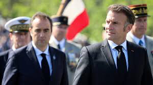 Macron débute en Égypte sa tournée africaine cherchant à consolider son héritage sur le continent