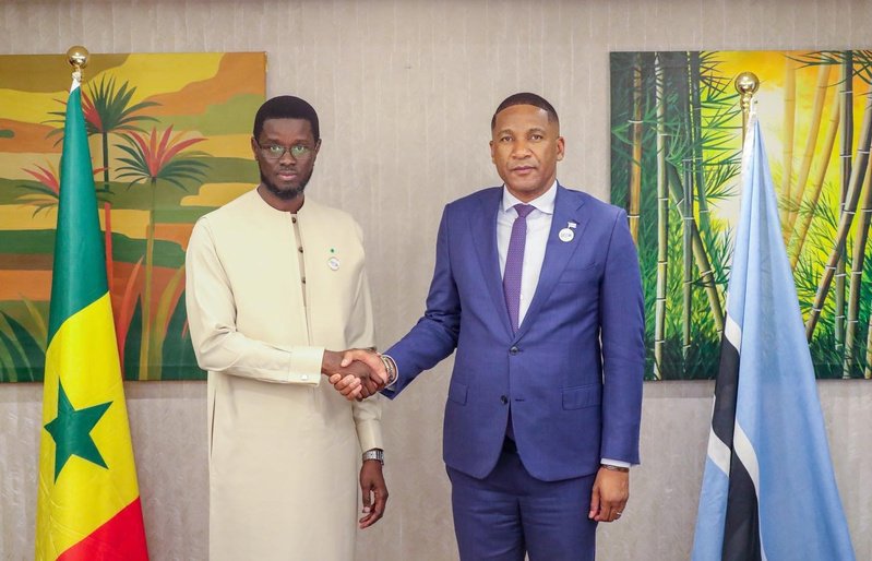 AFRICA FORWARD : DAKAR ET GABORONE ENVISAGENT DE NOUVEAUX ACCORDS DE COOPÉRATION