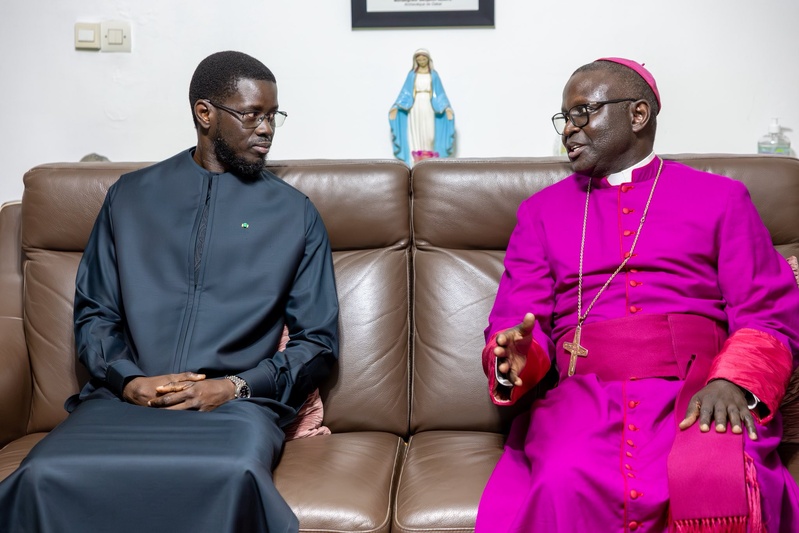 Veille de la célébration de La Pentecôte- Le message du Pr Diomaye après sa visite de courtoisie  chez l'Archevêque de Dakar, Monseigneur André Guèye