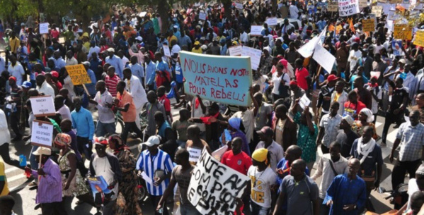 Guerre de leadership : le PDS en mille morceaux dans la banlieue Guerre de leadership : le PDS en mille morceaux dans la banlieue