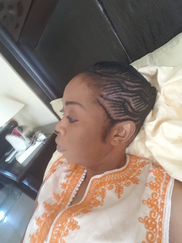 Aby Ndour terrassée par la ...faim! Aby Ndour terrassée par la ...faim!