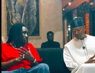 Visite du ministre Alpha Thiam à Wally Ballago Seck : la sortie de l’artiste enflamme les réseaux sociaux