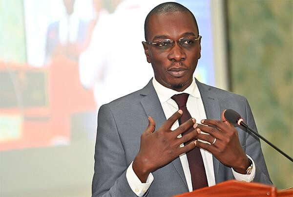Me Moussa Bocar THIAM disjoncte : «Convoquez-moi à la date et l’heure, je ferai face ! A défaut, f…-moi la paix !»