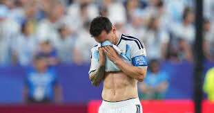 Coupe du monde 2026 I Argentine I Un triplé mais des larmes : pourquoi Lionel Messi traverse-t-il "des jours difficiles" ?