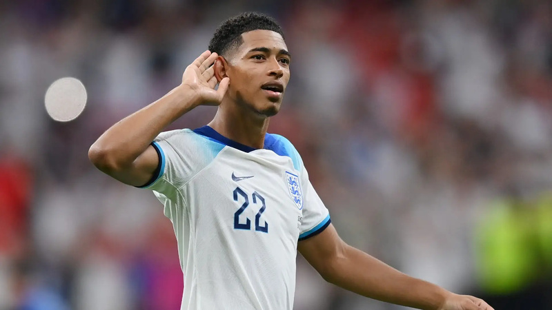 Coupe du monde - Mexique -Angleterre - Parfois étincelant, parfois absent : comment juger Jude Bellingham avec l'Angleterre ? Coupe du monde - Mexique -Angleterre - Parfois étincelant, parfois absent : comment juger Jude Bellingham avec l'Angleterre ?