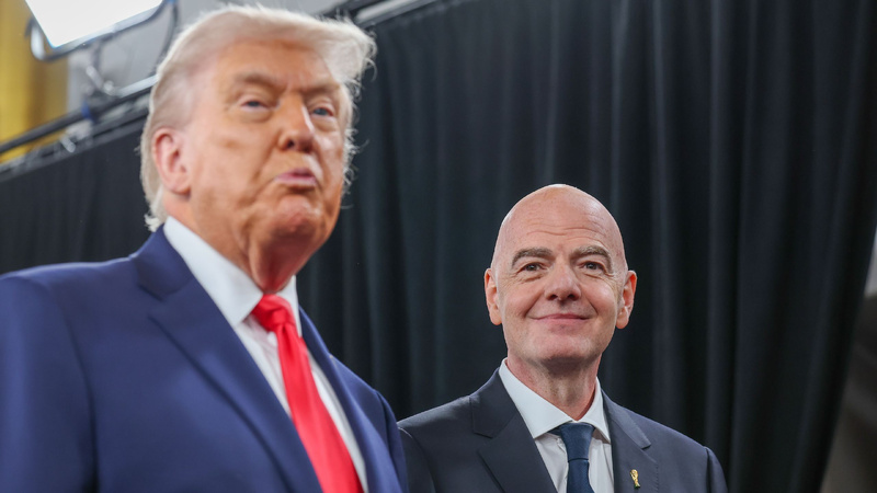 Affaire Balogun-FIFA(Coupe du monde 2026) : Donald Trump confirme avoir pesé pour réexaminer la suspension de l'attaquant : "J'ai parlé à Infantino" Affaire Balogun-FIFA(Coupe du monde 2026) : Donald Trump confirme avoir pesé pour réexaminer la suspension de l'attaquant : "J'ai parlé à Infantino"