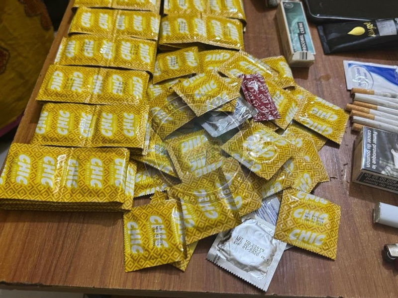 Sexe tarifé, drogue et alcool à Nord-Foire : Cinq prostituées et trois hommes arrêtés par la BR de Faidherbe