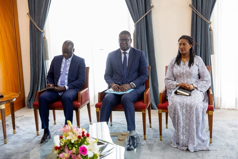 Le président du conseil d'administration de la Banque Arabe pour le Développement Économique en Afrique (BADEA) reçu par le chef de l'Etat