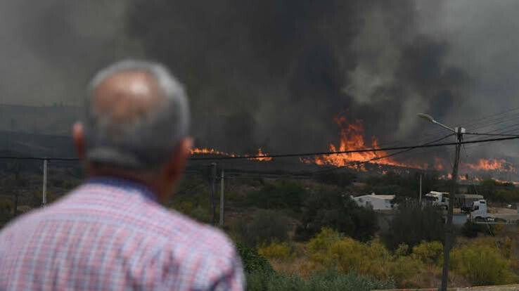 Espagne : au moins 12 morts dans des incendies qui ravagent le sud du pays