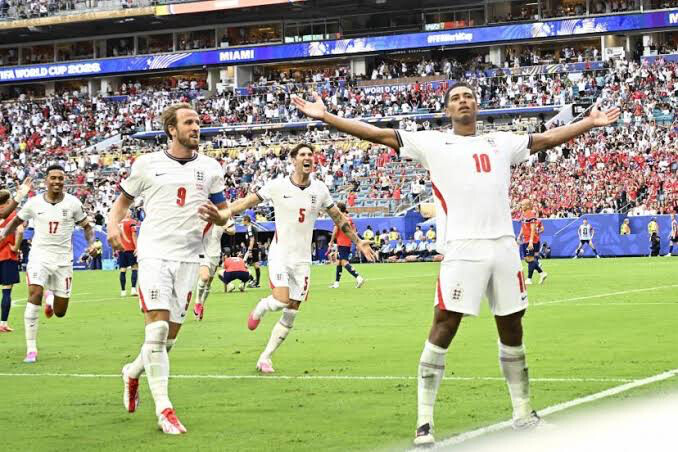 Coupe du monde 2026 - Jude Bellingham envoie l'Angleterre en demi-finale avec un doublé contre la Norvège