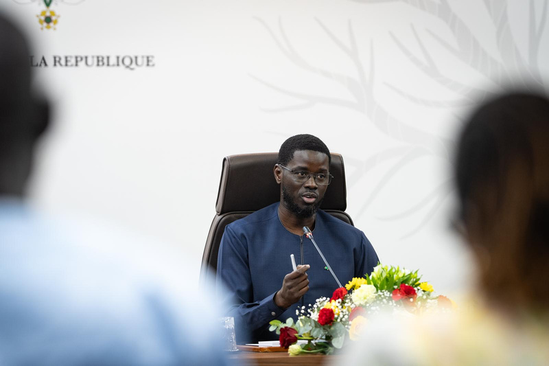 Le Président Bassirou Diomaye Faye reçoit en audience les édiles de Mbour, Mbacké et Linguère. Le Président Bassirou Diomaye Faye reçoit en audience les édiles de Mbour, Mbacké et Linguère.