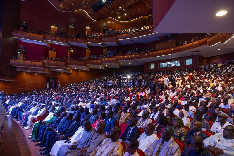 Le Chef de l'État insuffle une vision inédite au développement de l'économie bleue au Sénégal Le Chef de l'État insuffle une vision inédite au développement de l'économie bleue au Sénégal