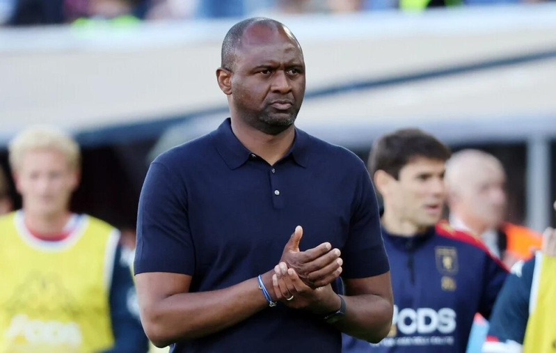 L'Équipe du Sénégal convoite Patrick Vieira : un accord de principe amorce les négociations L'Équipe du Sénégal convoite Patrick Vieira : un accord de principe amorce les négociations