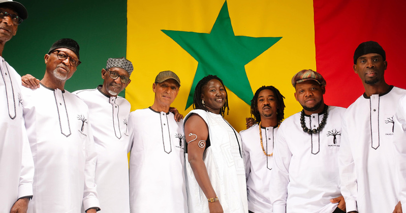 L’Orchestra Baobab au Just For You : la magistrale ferveur d’une relève triomphante L’Orchestra Baobab au Just For You : la magistrale ferveur d’une relève triomphante
