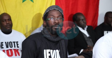 Libération de Karim Wade : Le mouvement Y‘en a marre dénonce une justice a deux vitesses Libération de Karim Wade : Le mouvement Y‘en a marre dénonce une justice a deux vitesses