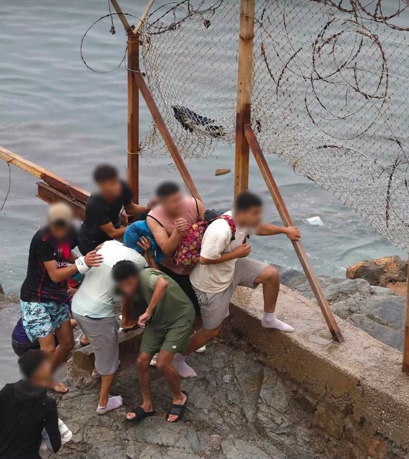 Le mirage de Ceuta : quand le désespoir vire à l'insurrection Le mirage de Ceuta : quand le désespoir vire à l'insurrection