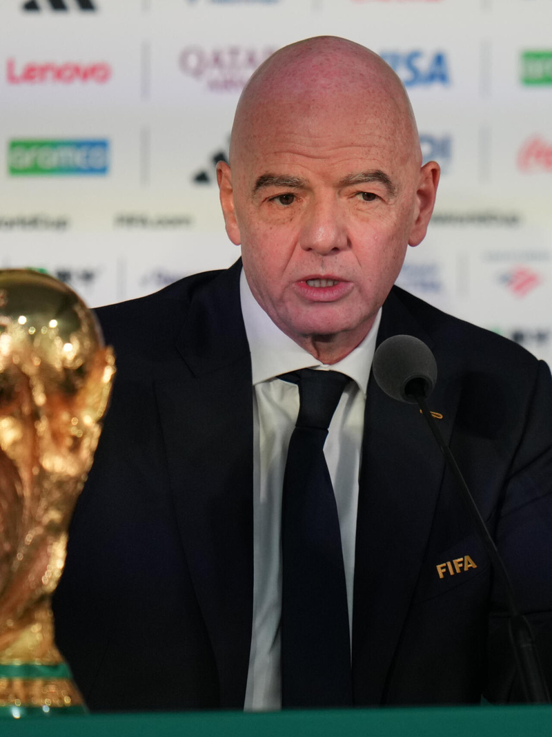 Rétropédalage de la FIFA : Gianni Infantino renonce aux capitaux privés face au tollé général Rétropédalage de la FIFA : Gianni Infantino renonce aux capitaux privés face au tollé général