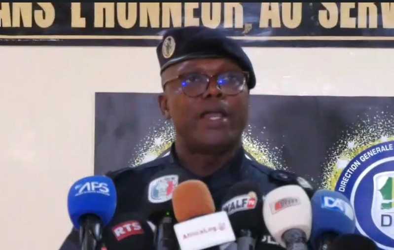 Ferveurs et rigueur à Touba : La vigilance prophylactique des forces de l'ordre à l'aube du Grand Magal Ferveurs et rigueur à Touba : La vigilance prophylactique des forces de l'ordre à l'aube du Grand Magal