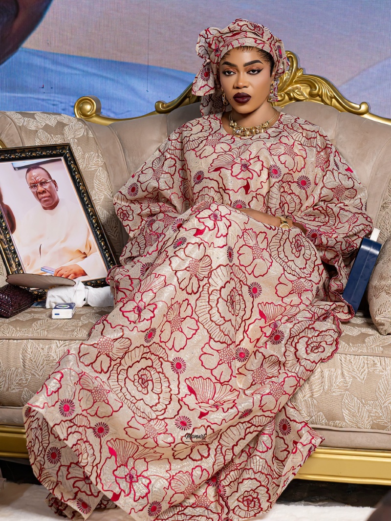Sokhna Aïda Diallo : Le paradoxe de la " Cheikh" qui défie les codes du Mouridisme