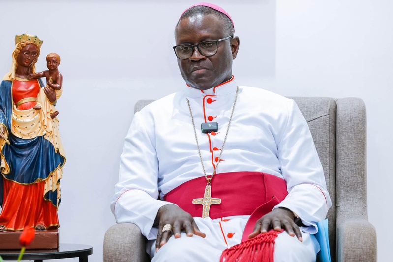Le Premier ministre à la cathédrale de Dakar : un jalon pour la cohésion et la fraternité républicaine Le Premier ministre à la cathédrale de Dakar : un jalon pour la cohésion et la fraternité républicaine