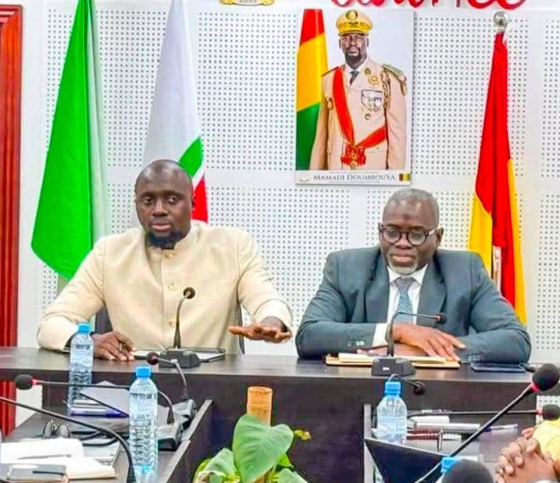 Guinée : Doumbouya frappe encore au sommet de l’État, deux ministres limogés dans un contexte de fortes interrogations