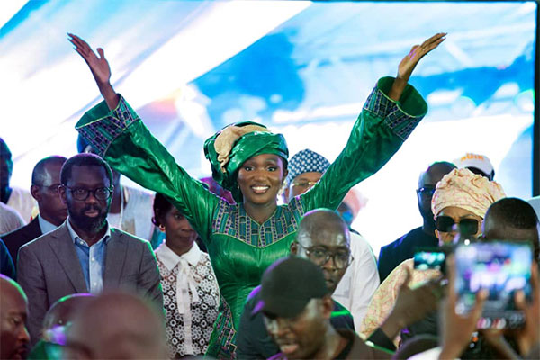 ANTA BABACAR NGOM — LE DESTIN D’UNE FEMME QUI OSE VOIR GRAND