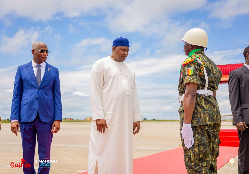 Guinée-Gambie : Adama Barrow à Conakry pour consolider les liens d’amitié et de coopération Guinée-Gambie : Adama Barrow à Conakry pour consolider les liens d’amitié et de coopération